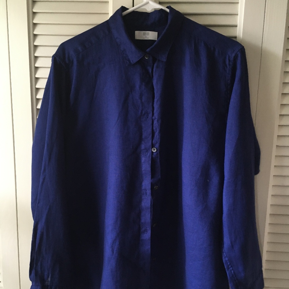 Uniqlo linen buttondown shirt, size XL